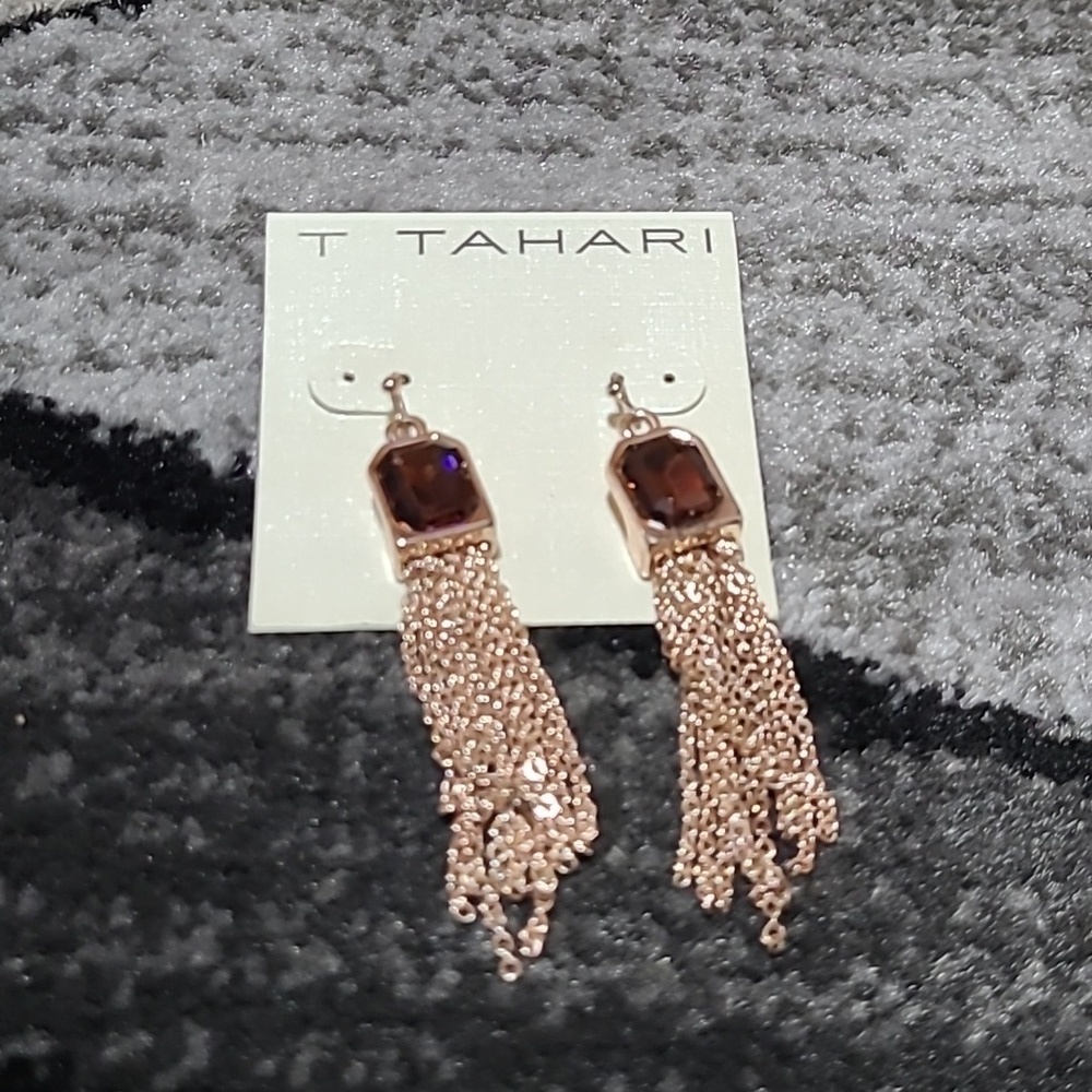 T TAHARI READY SET SPARKLE PLUM CRYSTAL ROSE GOLD LONG TASSEL EARRINGS